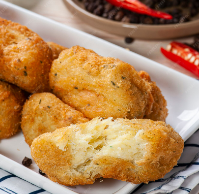 PASTELZINHO DE BACALHAU