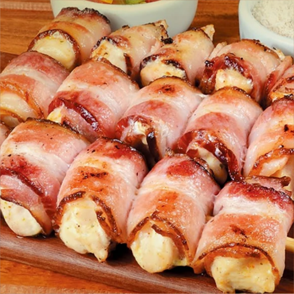 ESPETINHO DE MEDALHÕES DE FRANGO